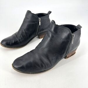 Lucky Brand Women's Leather Dual Side Zip Almond Toe Ankle Boots‎ Black Size 10M